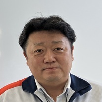 鈴木亮太氏